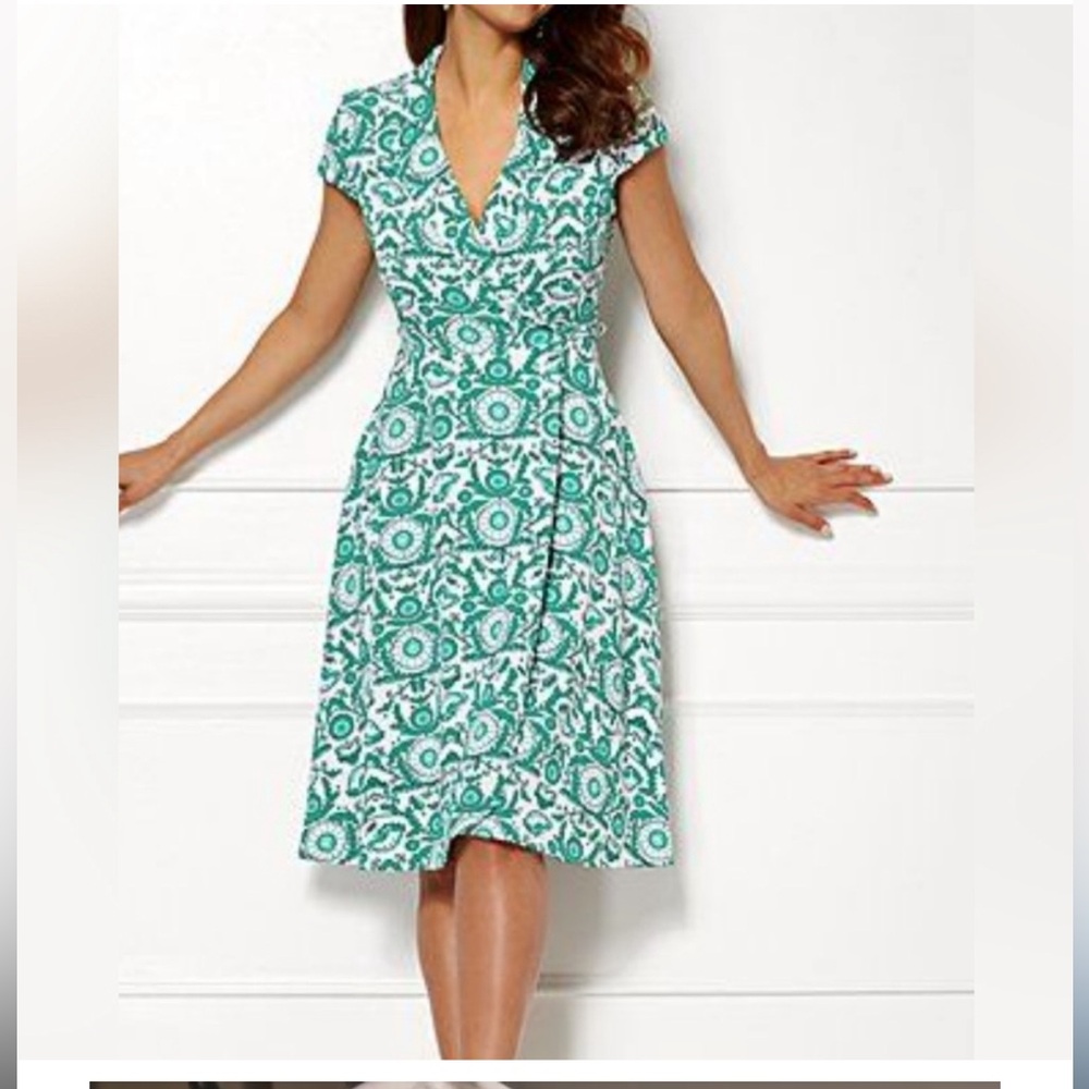 New York & Company Green and White Patterned Midi Dress